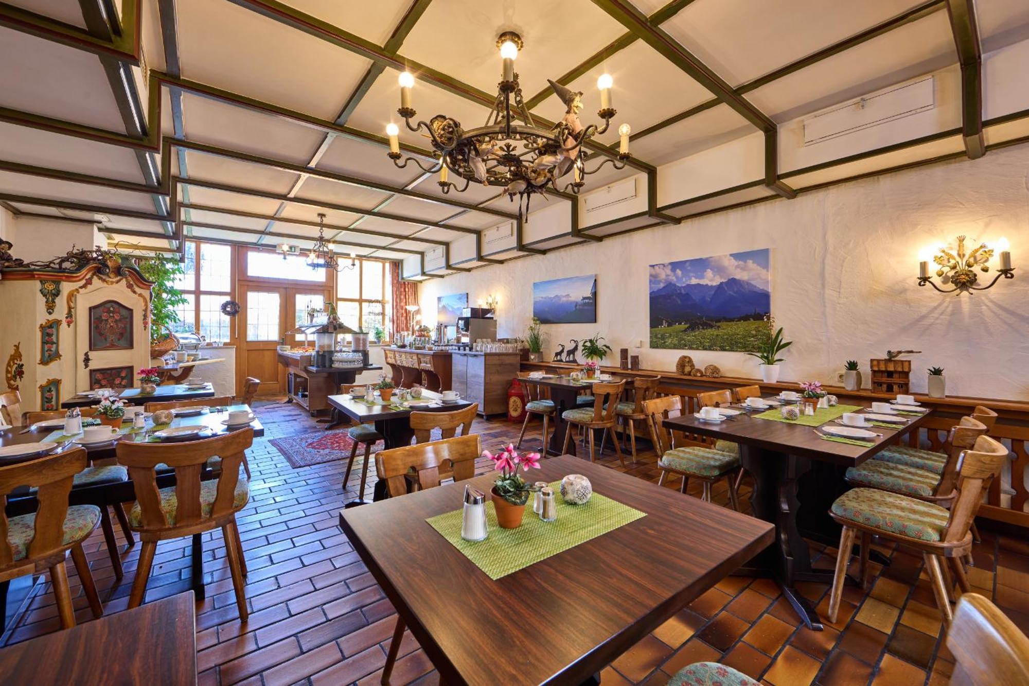 Hotel Drei Mohren Гармиш-Партенкирхен Экстерьер фото