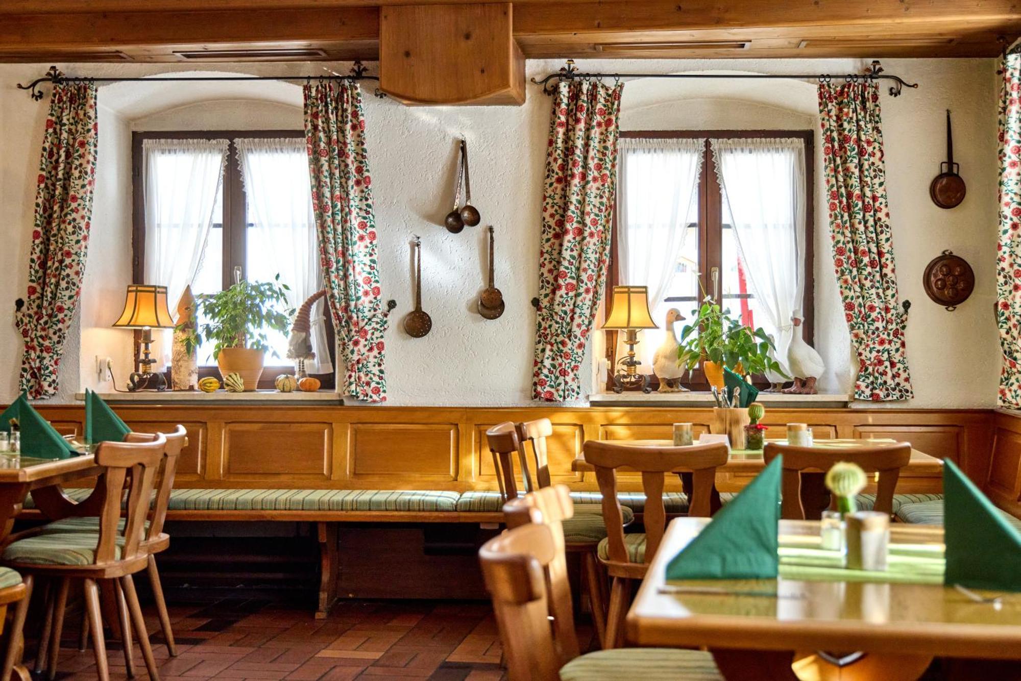 Hotel Drei Mohren Гармиш-Партенкирхен Экстерьер фото
