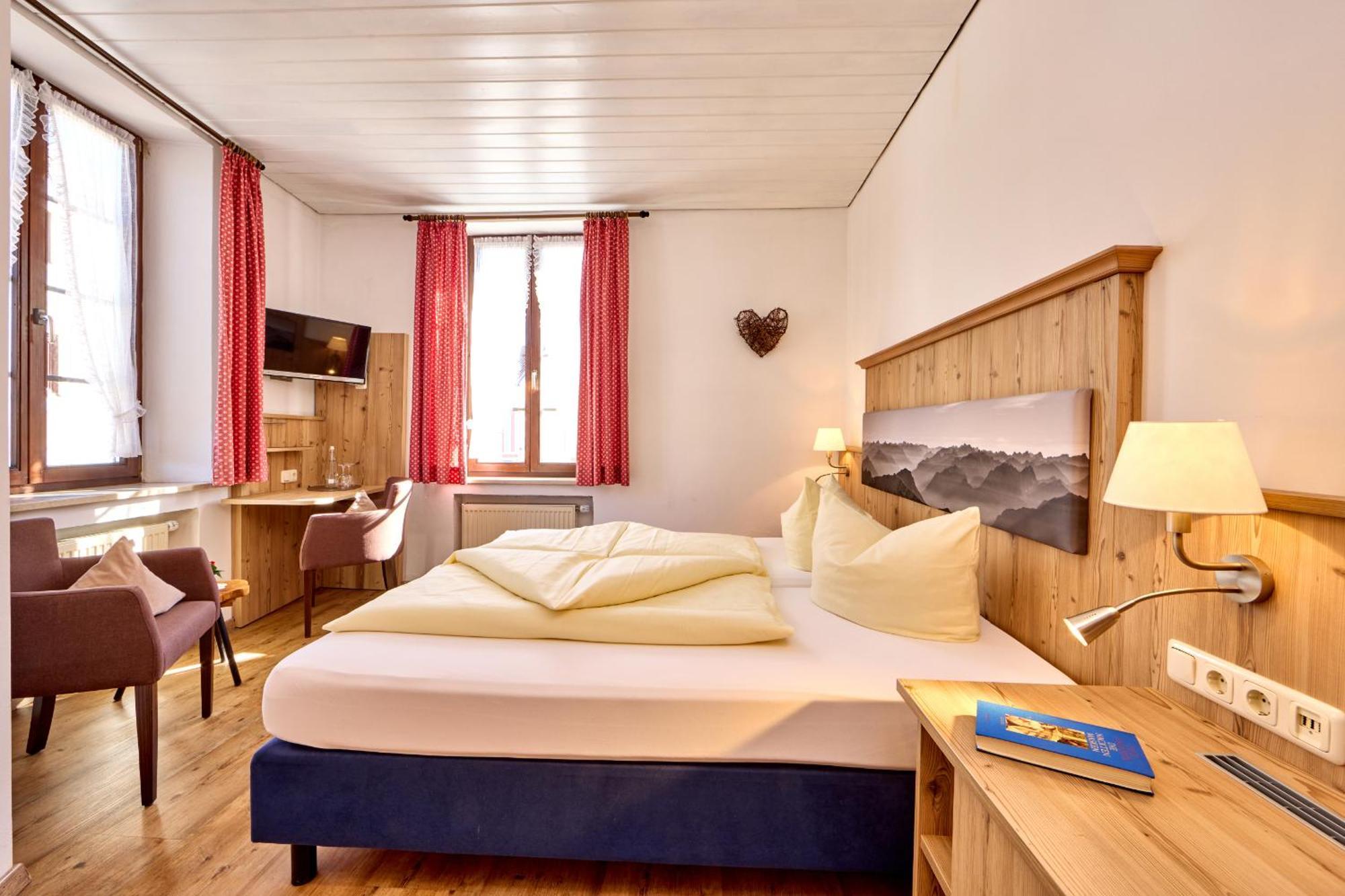 Hotel Drei Mohren Гармиш-Партенкирхен Экстерьер фото