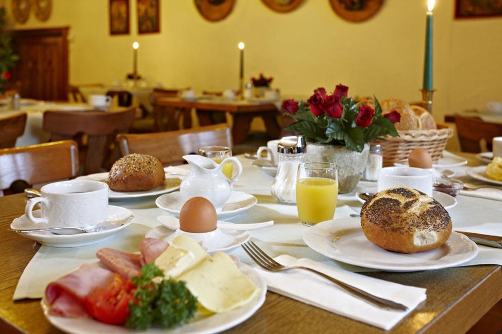 Hotel Drei Mohren Гармиш-Партенкирхен Экстерьер фото