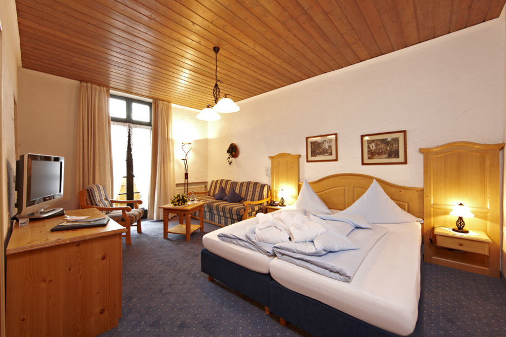 Hotel Drei Mohren Гармиш-Партенкирхен Экстерьер фото
