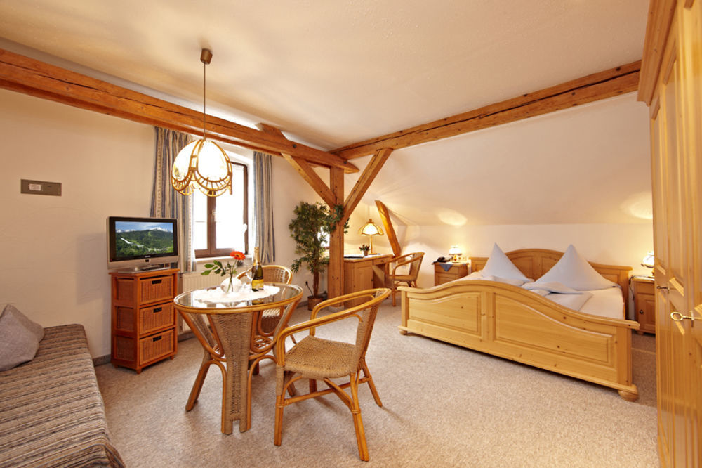 Hotel Drei Mohren Гармиш-Партенкирхен Экстерьер фото